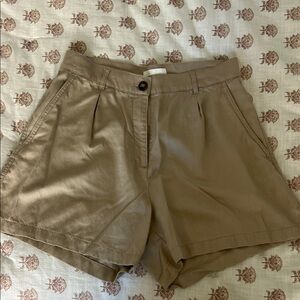 H&M High Waisted Khaki Shorts - 10